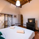 Apartment San Calisto *